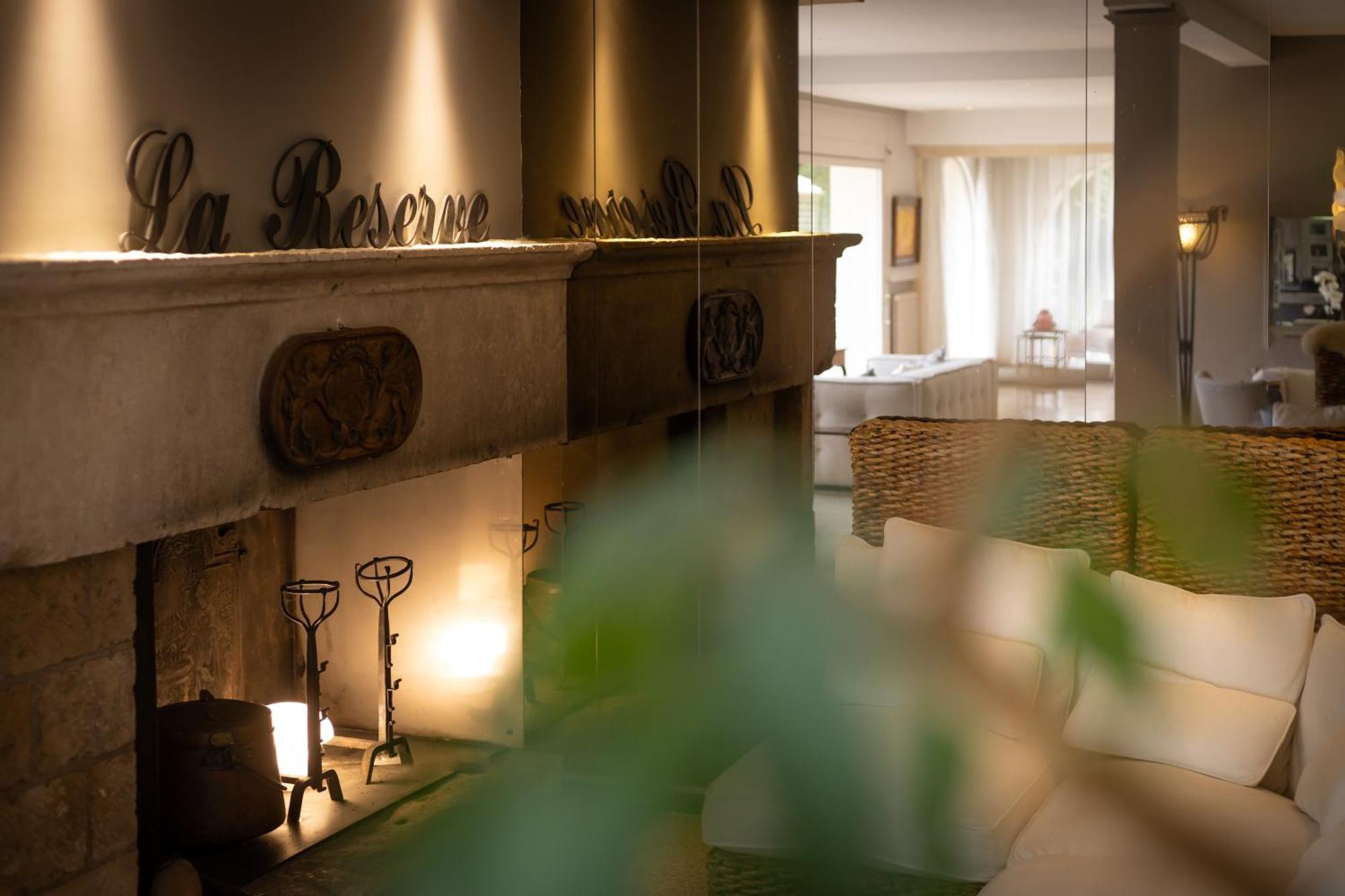 La Reserve Albi Hotel Restaurant Bagian luar foto