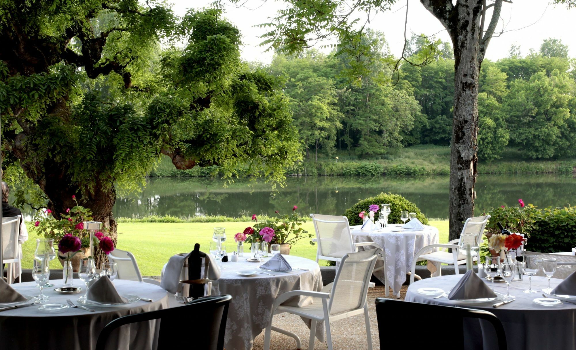 La Reserve Albi Hotel Restaurant Bagian luar foto