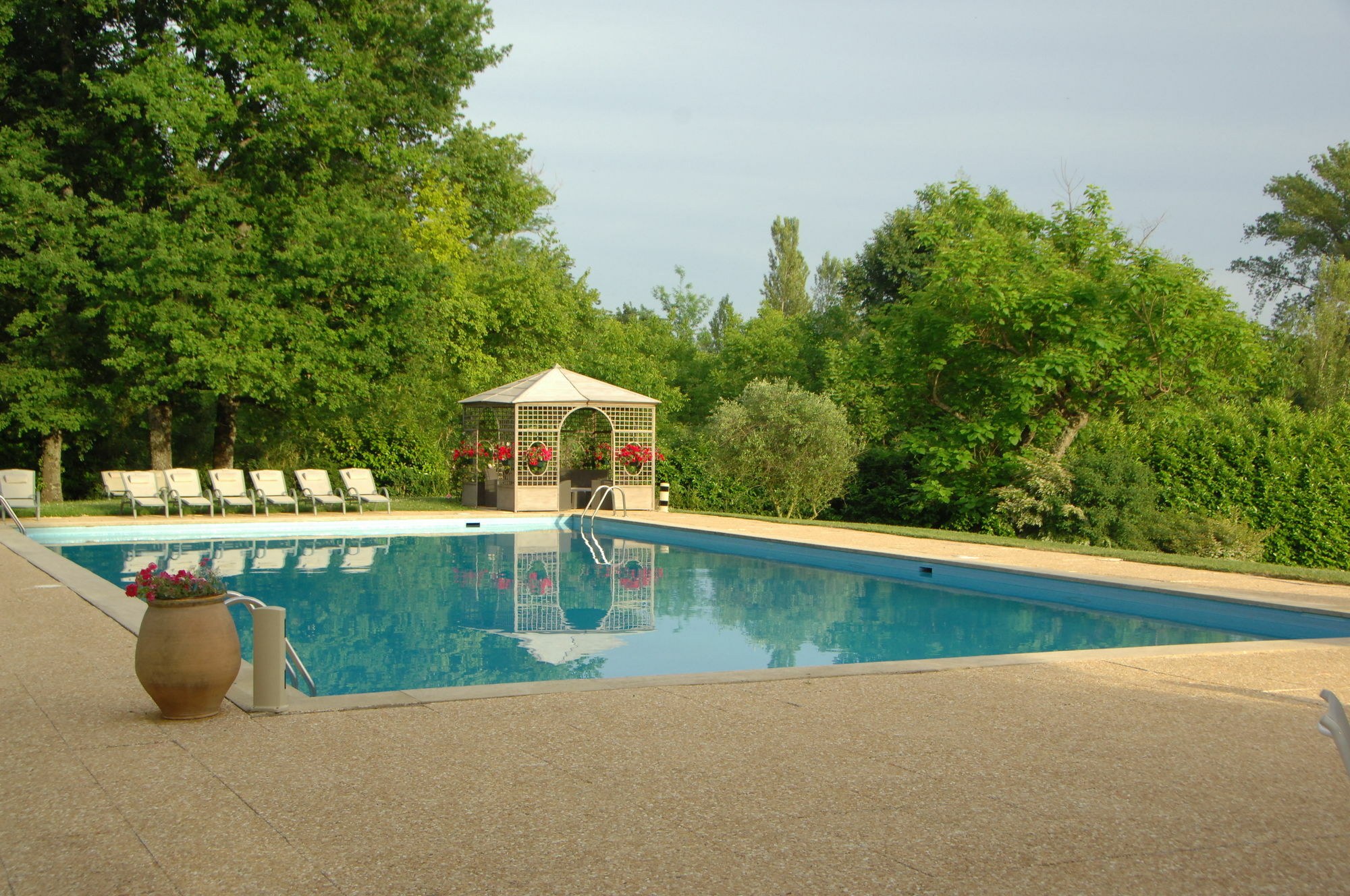 La Reserve Albi Hotel Restaurant Bagian luar foto